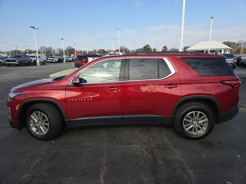 Used 2024 Chevrolet Traverse LT w/ LPO, Floor Liner Package image 21