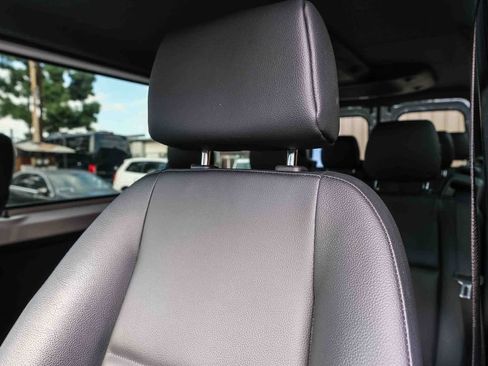 Used 2023 Mercedes-Benz Sprinter 2500 w/ Acoustic Package image 19