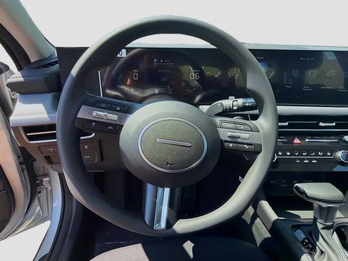 New 2026 Hyundai Sonata SE FWD image 8
