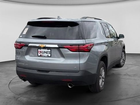 Used 2023 Chevrolet Traverse LT w/ LPO, Cargo Package AWD/4WD image 9