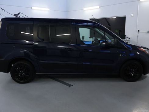 Used 2021 Ford Transit Connect XL FWD image 8