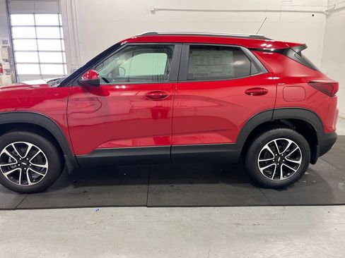 New 2026 Chevrolet TrailBlazer LT w/ Convenience Package image 4