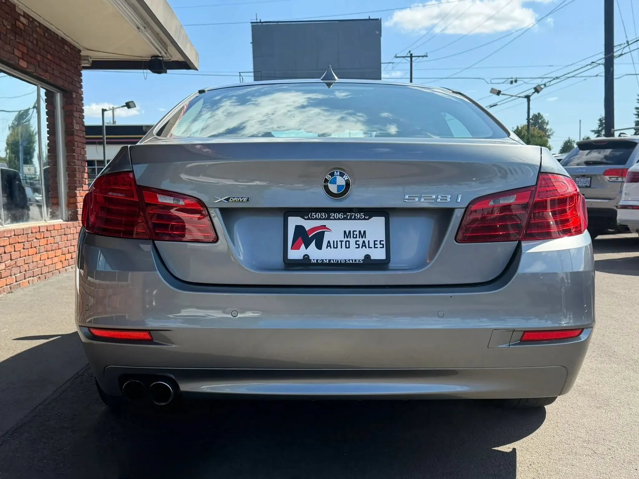 Used 2016 BMW 528i xDrive Sedan AWD/4WD image 6