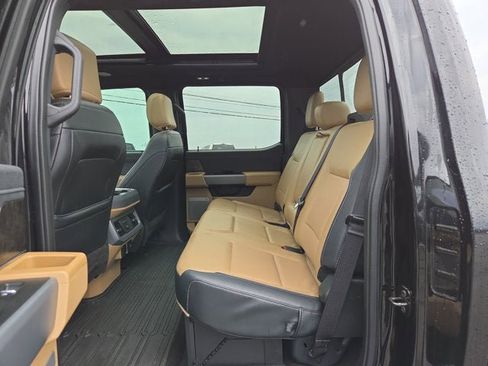 Used 2024 Ford F250 Lariat w/ Lariat Ultimate Package image 12