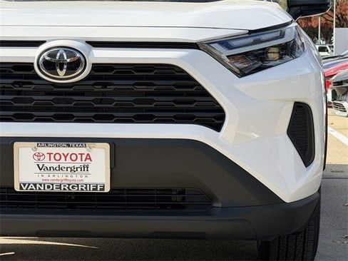 New 2025 Toyota RAV4 LE image 9