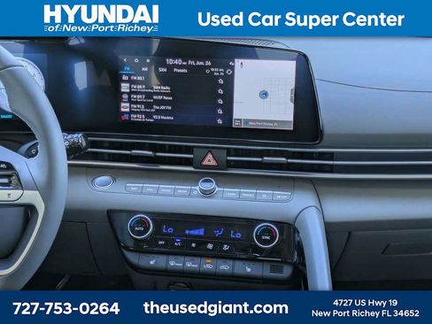 Certified 2025 Hyundai Elantra SEL FWD image 18