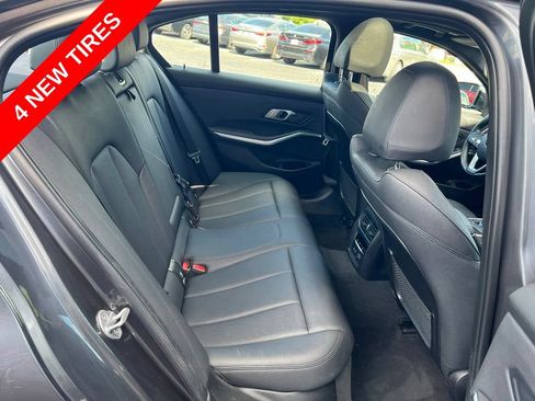 Used 2020 BMW 330i Sedan w/ Driving Assistance Package RWD image 24