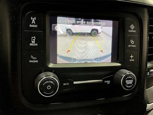 Used 2021 RAM 1500 Big Horn image 14