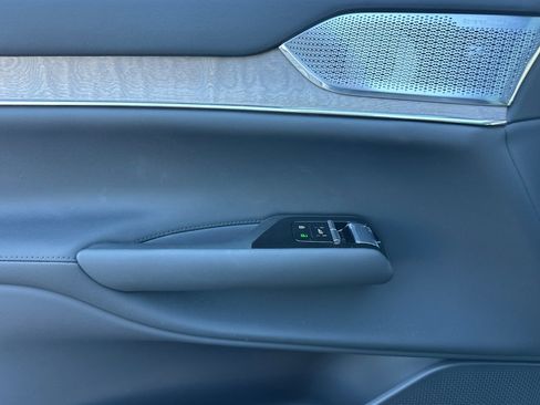 New 2025 Volvo EX90 Ultra image 9