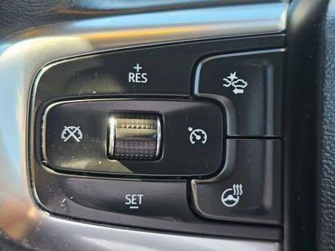 Used 2019 Chevrolet Blazer Premier w/ Driver Confidence II Package AWD/4WD image 37