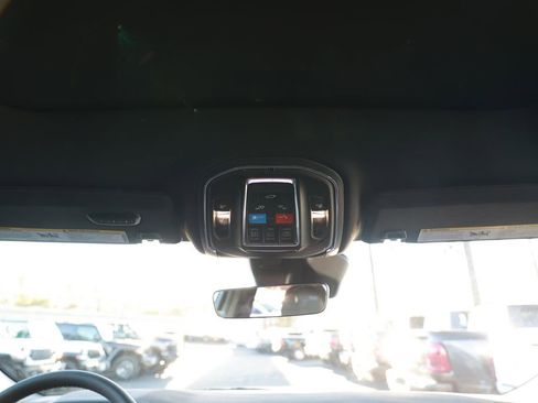 New 2025 Jeep Grand Cherokee L Limited image 25