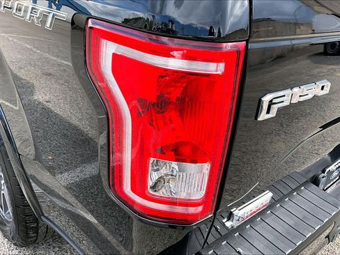 Used 2017 Ford F150 XLT w/ Equipment Group 302A Luxury image 27