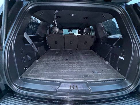 Used 2018 Ford Expedition Limited w/ Equipment Group 301A AWD/4WD image 26