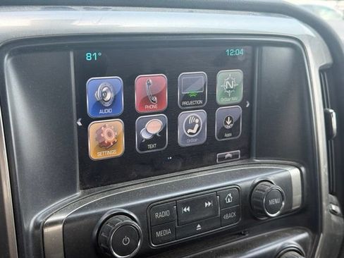 Used 2019 Chevrolet Silverado 1500 LT AWD/4WD image 4