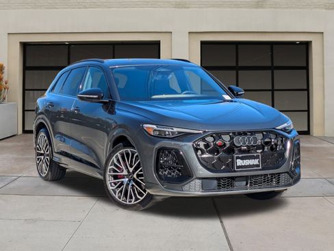 Used 2025 Audi SQ5 Premium Plus image 33