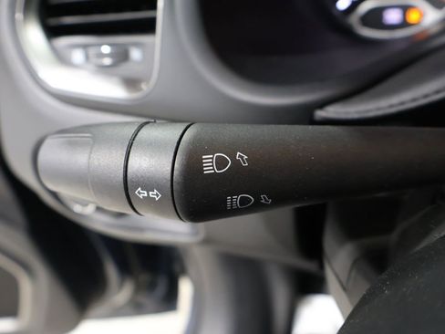 Used 2022 Jeep Renegade Latitude image 40