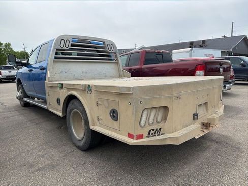 Used 2021 RAM 3500 Tradesman w/ Chrome Appearance Group AWD/4WD image 5