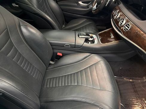 Certified 2019 Mercedes-Benz S 560 4MATIC Sedan image 30