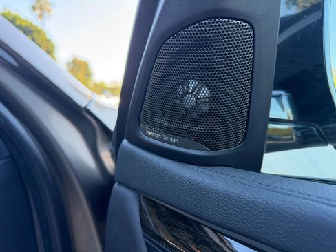 Used 2017 BMW X6 xDrive35i image 19