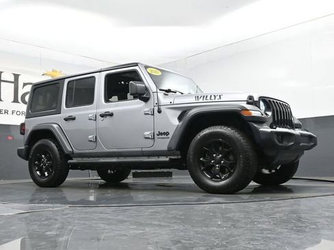 Used 2020 Jeep Wrangler Unlimited Sport AWD/4WD image 2
