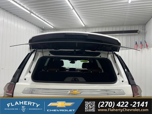 Used 2024 Chevrolet Tahoe High Country AWD/4WD image 22