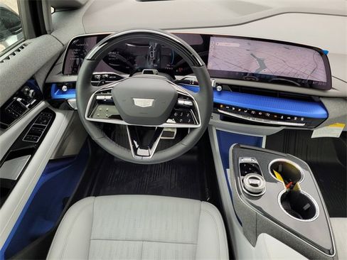 New 2026 Cadillac Optiq Sport 2 image 11