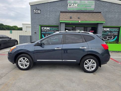 Used 2013 Nissan Rogue SV w/ Premium Pkg FWD image 17