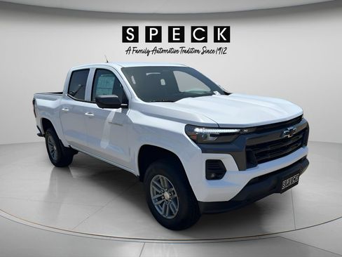 New 2026 Chevrolet Colorado LT w/ LT Convenience Package AWD/4WD image 9