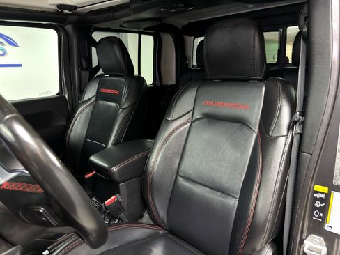 Used 2021 Jeep Gladiator Rubicon image 11