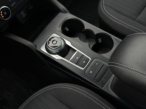 Certified 2023 Ford Escape AWD image 29