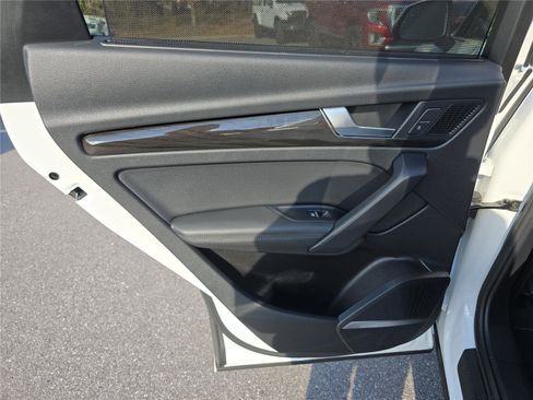 Used 2018 Audi Q5 Prestige image 15