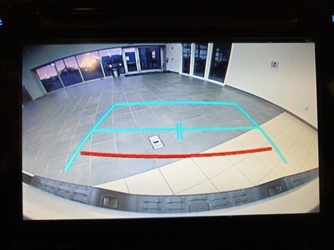 Used 2017 Toyota Tacoma TRD Off-Road w/ Premium & Technology Package image 27