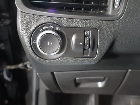 Used 2017 Buick Envision Premium image 37