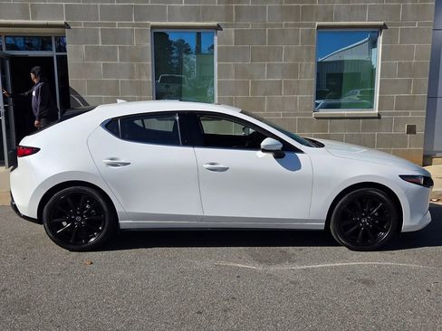 New 2026 MAZDA MAZDA3 2.5 S Hatchback w/ Premium Pkg FWD image 13