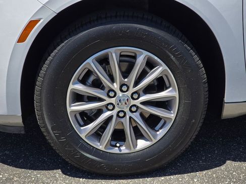 Certified 2023 Buick Enclave Essence FWD image 21