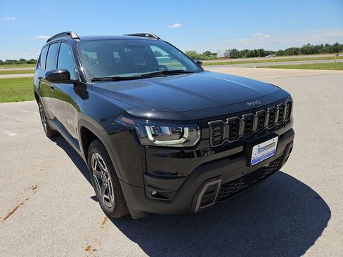 New 2026 Jeep Cherokee Laredo AWD/4WD image 11