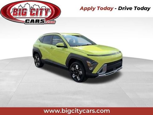 Used 2024 Hyundai Kona SEL AWD/4WD image 1