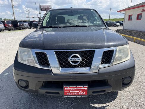 Used 2012 Nissan Frontier SV w/ SV Premium Utility Pkg AWD/4WD image 8