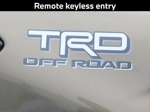Used 2024 Toyota Tacoma TRD Off-Road image 6