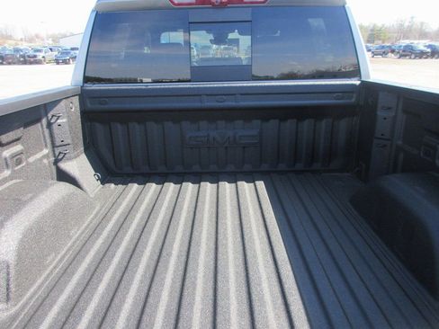 New 2026 GMC Sierra 1500 AT4 w/ AT4 Premium Package AWD/4WD image 7