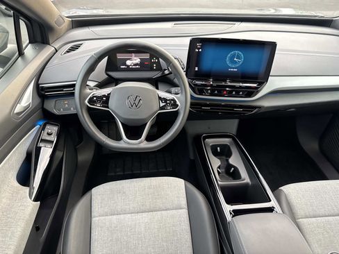Certified 2023 Volkswagen ID.4 Pro image 8