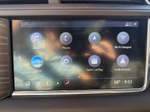 Used 2021 GMC Yukon XL Denali w/ Denali Premium Package image 28