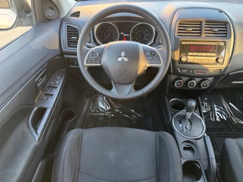 Used 2015 Mitsubishi Outlander Sport ES image 16