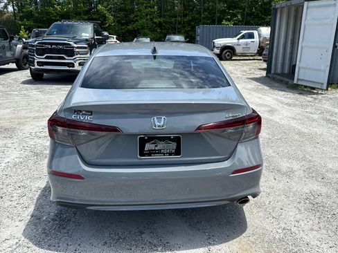 Used 2025 Honda Civic Sport image 9