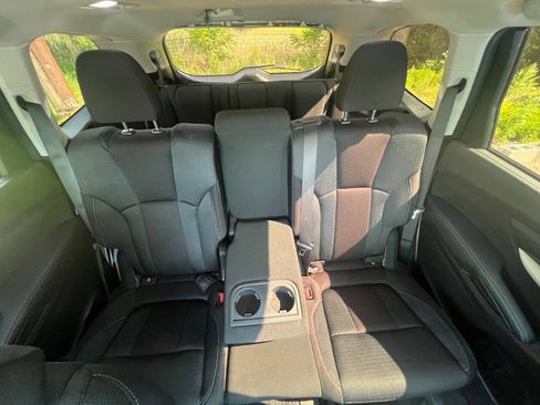 Used 2019 Subaru Ascent Premium AWD/4WD image 20