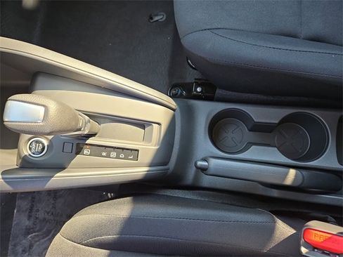 New 2025 Nissan Kicks Play S image 21