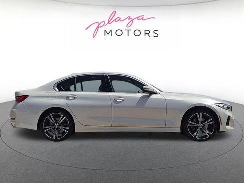 Used 2024 BMW 330i xDrive Sedan w/ Premium Package AWD/4WD image 4