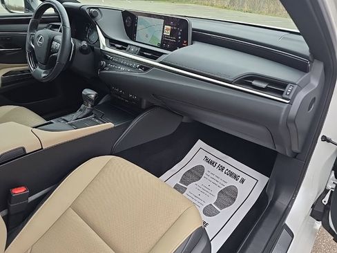 Used 2019 Lexus ES 350 Luxury image 27