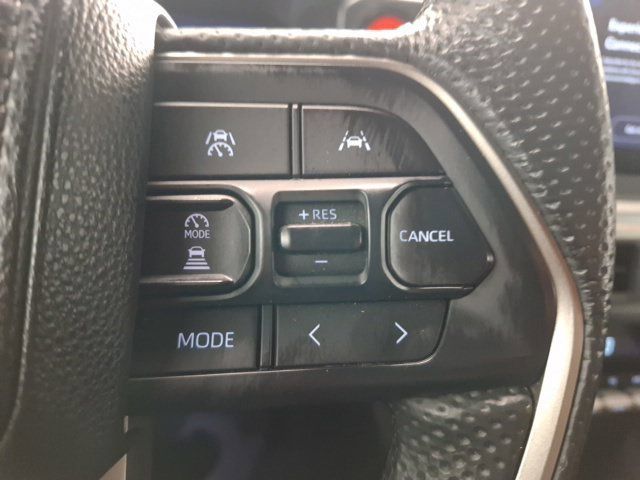 Used 2024 Toyota Tacoma TRD Off-Road AWD/4WD image 32