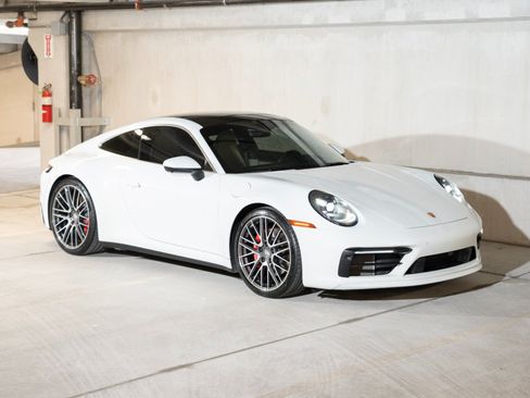 Certified 2022 Porsche 911 Carrera 4S AWD/4WD image 7